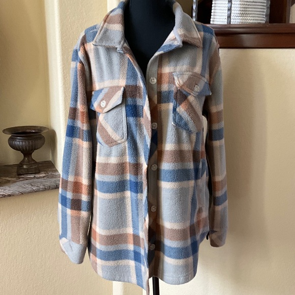 Thread & Supply Jackets & Blazers - Thread & Supply Shacket Medium